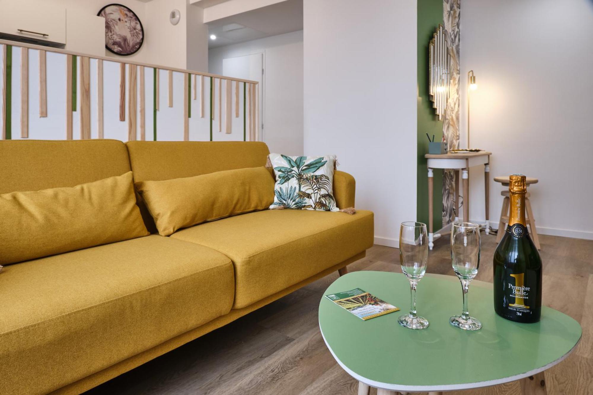 Magnifique T3 Centre Ville Avec Wifi Rdc Limoux Ngoại thất bức ảnh